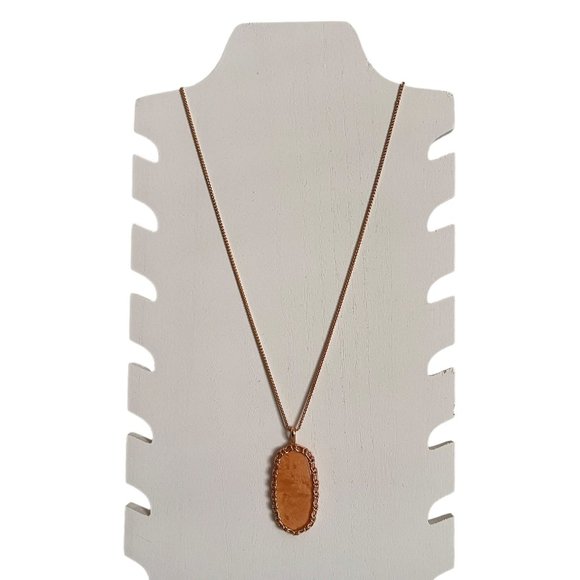 NWT Kendra Scott Macramé Reid Statement Necklace in Blush Wood 14k Rose … - Picture 2 of 15